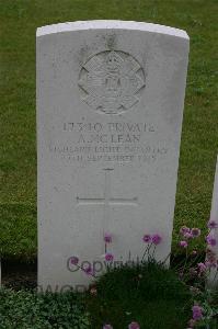 Lillers Communal Cemetery - McLean, A