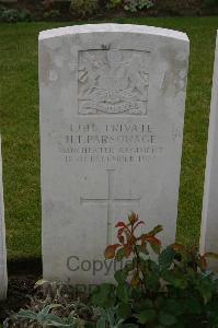 Lillers Communal Cemetery - Parsonage, Harry Taylor