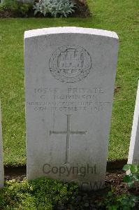 Lillers Communal Cemetery - Robinson, G