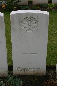 Lillers Communal Cemetery - Stainton, Joseph
