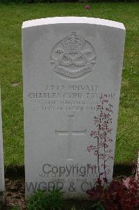 Lillers Communal Cemetery - Taylor, Charles Cyril