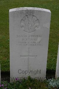 Lillers Communal Cemetery - Veall, D