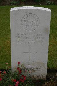 Lillers Communal Cemetery - Vickery, Wilfred Llewellyn