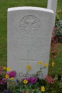 Lillers Communal Cemetery - Walker, Alexander Stewart