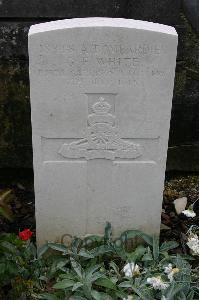 Lillers Communal Cemetery - White, George Frederick