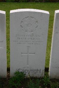 Lillers Communal Cemetery - Wilkins, Frank
