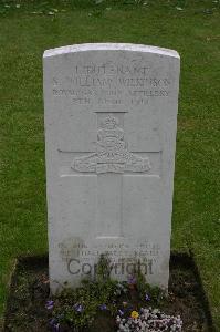Lillers Communal Cemetery - Wilkinson, Samuel William