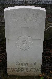Lillers Communal Cemetery - Willmer, Alfred Frederick