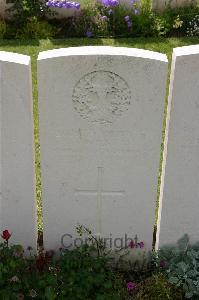 Lillers Communal Cemetery - Wilson, James