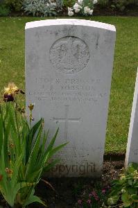 Lillers Communal Cemetery - Yorston, James Gifford