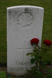 Bruay Communal Cemetery Extension - Smith, J W