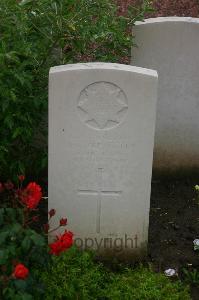 Cuinchy Communal Cemetery - Brewster, J C