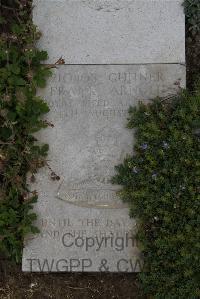 Wimereux Communal Cemetery - Arnold, Frank