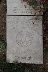 Wimereux Communal Cemetery - Banks, William George