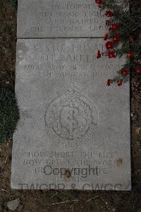 Wimereux Communal Cemetery - Barker, Hedley