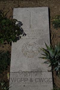 Wimereux Communal Cemetery - Barrows, Frederick James