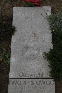 Wimereux Communal Cemetery - Barton, T W