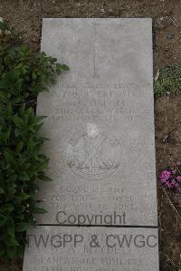 Wimereux Communal Cemetery - Baugh, George Charles