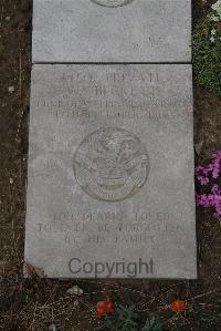 Wimereux Communal Cemetery - Beckett, Willie