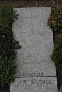 Wimereux Communal Cemetery - Bennett, C