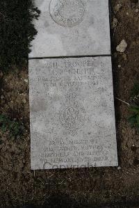 Wimereux Communal Cemetery - Bennett, Herbert