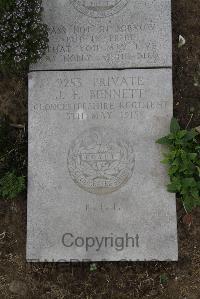 Wimereux Communal Cemetery - Bennett, John Francis