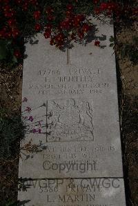 Wimereux Communal Cemetery - Bentley, H