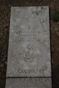Wimereux Communal Cemetery - Blunden, T