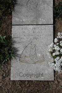 Wimereux Communal Cemetery - Boar, W J