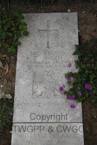 Wimereux Communal Cemetery - Booth, Fred