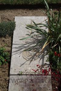 Wimereux Communal Cemetery - Bramble, S