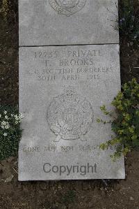 Wimereux Communal Cemetery - Brooks, Frederick