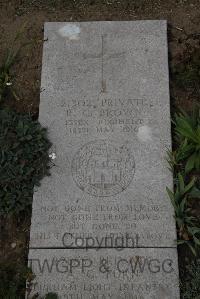 Wimereux Communal Cemetery - Brown, R C