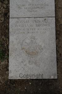 Wimereux Communal Cemetery - Brown, William