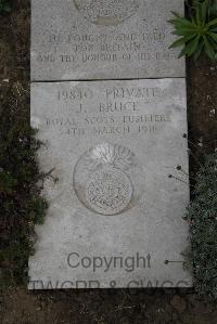 Wimereux Communal Cemetery - Bruce, J