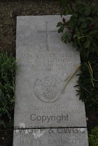 Wimereux Communal Cemetery - Clifford, C R