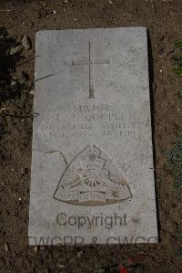 Wimereux Communal Cemetery - Cooper, Cecil Fletcher