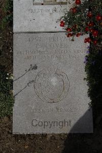 Wimereux Communal Cemetery - Cover, T