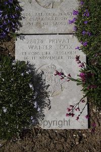 Wimereux Communal Cemetery - Cox, Walter