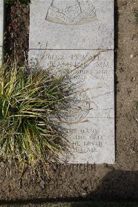 Wimereux Communal Cemetery - Crampton, Morris
