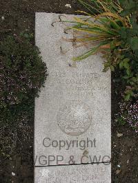 Wimereux Communal Cemetery - Collins, G