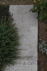 Wimereux Communal Cemetery - Crow, W