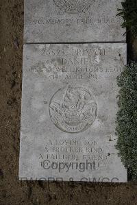 Wimereux Communal Cemetery - Daniels, Charles