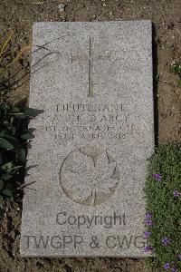 Wimereux Communal Cemetery - D'arcy, Alfred John Keith