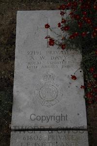 Wimereux Communal Cemetery - Davey, Sidney Walter