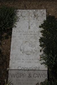 Wimereux Communal Cemetery - Davidson, Cyril