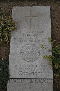 Wimereux Communal Cemetery - Dinsdale, James Willie