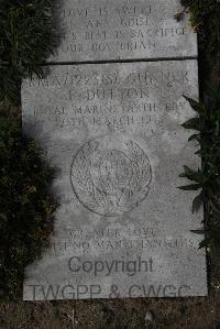 Wimereux Communal Cemetery - Dutton, Frank