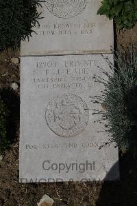 Wimereux Communal Cemetery - Eade, Frederick John