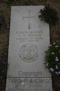 Wimereux Communal Cemetery - Edgson, A W